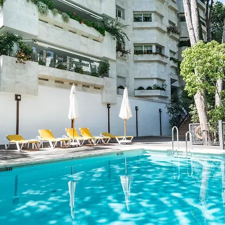 Apartment Beachfront With Sea View Marbella