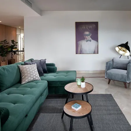 Beachfront With Sea View Apartment Marbella